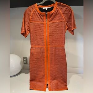 RARE $1150 Veronica Beard laser cut Leather Dress Full Zipper Short Sleeve Sz 4